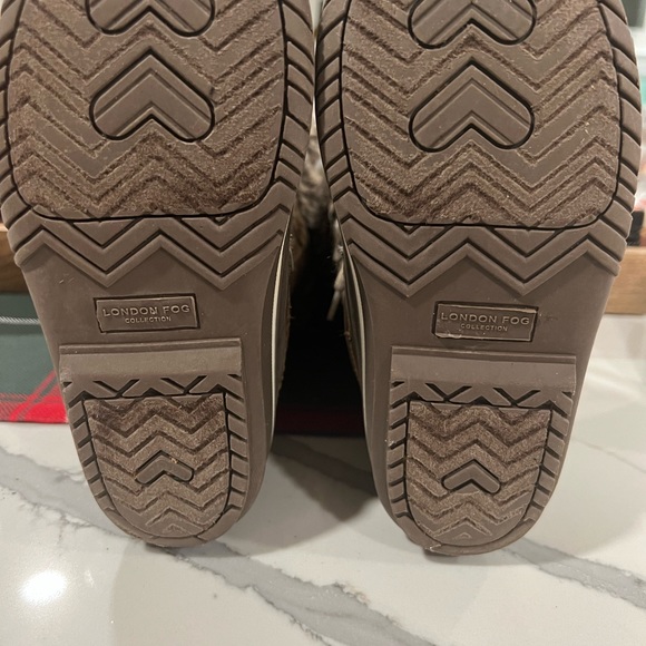 Kids’ London Fog boots - Picture 3 of 4